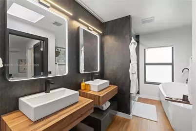 1005 NW 99th Ave, Plantation, FL 33322 - Photo 25