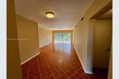 1450 NE 191st St #401, Miami, FL 33179 - Photo 3