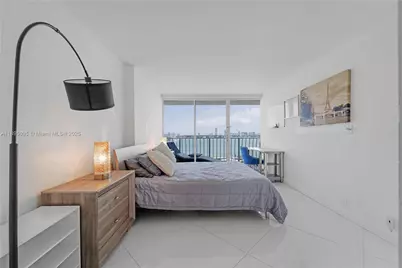 7601 E Treasure Dr #819, North Bay Village, FL 33141 - Photo 19