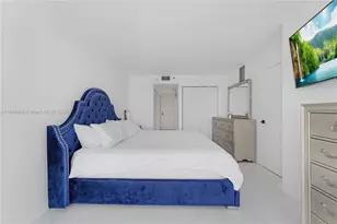 7601 E Treasure Dr, North Bay Village, FL 33141 - Photo 9