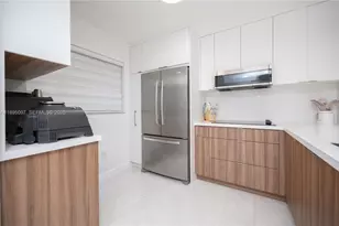 10875 SW 112th Ave, Miami, FL 33176 - Photo 3