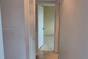 1201 Hillcrest Ct, Hollywood, FL 33021 - Photo 11