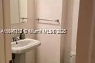 250 180th Dr, Sunny Isles Beach, FL 33160 - Photo 7