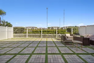 493 NW 204th St, Miami Gardens, FL 33169 - Photo 17