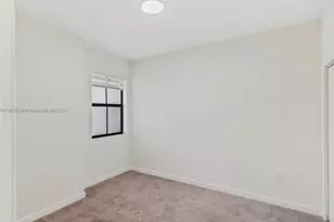 11091 W 32nd Ln, Hialeah, FL 33018 - Photo 7