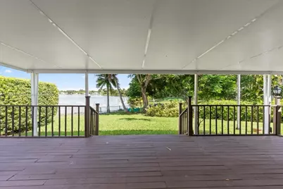 1961 NE 188th St, Miami, FL 33179 - Photo 43