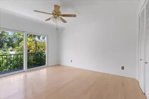 1961 NE 188th St, Miami, FL 33179 - Photo 35