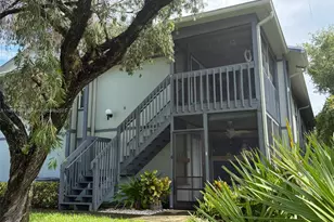 8228 SE Croft Cir, Hobe Sound, FL 33455 - Photo 1