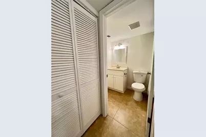 340 Pine Ridge Cir #D-1, Greenacres, FL 33463 - Photo 17