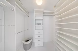 495 Brickell Ave, Miami, FL 33131 - Photo 13