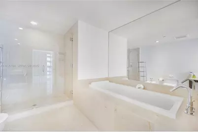 495 Brickell Ave #4710, Miami, FL 33131 - Photo 11