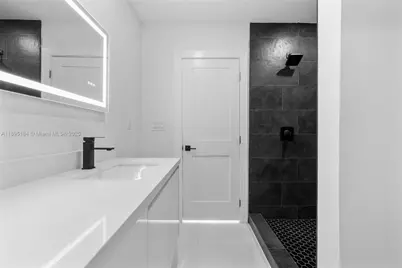 2940 SW 12th St, Miami, FL 33135 - Photo 11