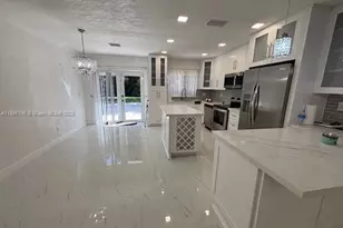 18908 Bob-O-Link Dr, Hialeah, FL 33015 - Photo 1