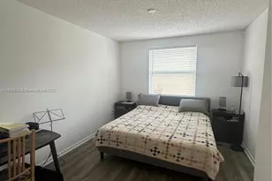 17125 N Bay Rd, Sunny Isles Beach, FL 33160 - Photo 9