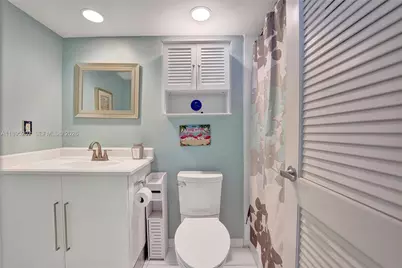 3000 S Ocean Dr #1106, Hollywood, FL 33019 - Photo 23
