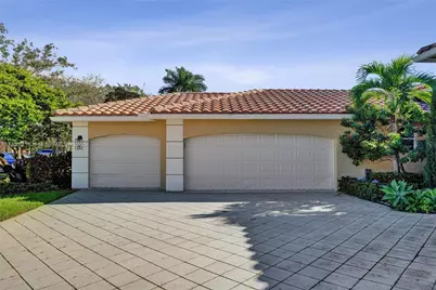 2715 Edgewater Ct, Weston, FL 33332 - Photo 51