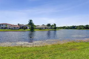 2715 Edgewater Ct, Weston, FL 33332 - Photo 63