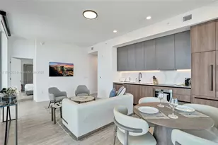 580 72nd St, Miami Beach, FL 33141 - Photo 5