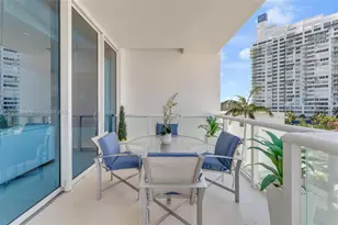 50 South Pointe Dr, Miami Beach, FL 33139 - Photo 31