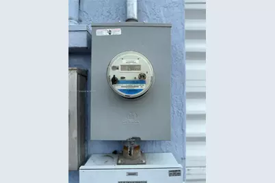 1870 NW 21 Terrace, Miami, FL 33142 - Photo 17