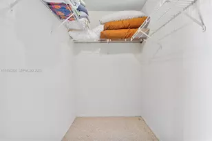 600 Parkview Dr, Hallandale Beach, FL 33009 - Photo 35