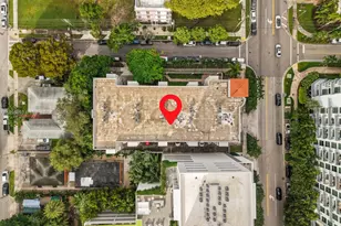 1060 NW 7th St, Miami, FL 33136 - Photo 25