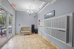1060 NW 7th St, Miami, FL 33136 - Photo 5