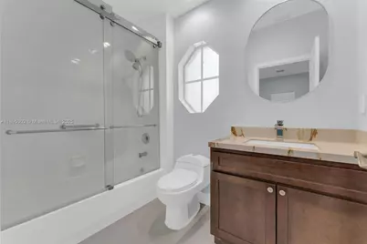 2468 Bay Isle Ct, Weston, FL 33327 - Photo 41