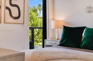 1030 15th St, Miami Beach, FL 33139 - Photo 19