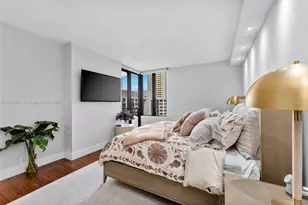 520 Brickell Key Dr, Miami, FL 33131 - Photo 19