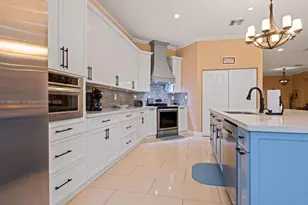 24301 SW 212th Ave, Homestead, FL 33031 - Photo 15