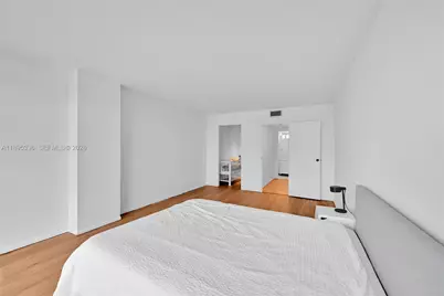800 Parkview Dr #605, Hallandale Beach, FL 33009 - Photo 21