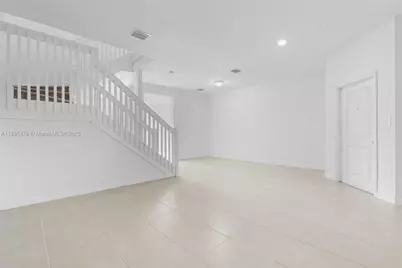 12428 NW 23rd Ct, Miami, FL 33167 - Photo 7