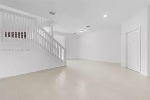 12428 NW 23rd Ct, Miami, FL 33167 - Photo 7