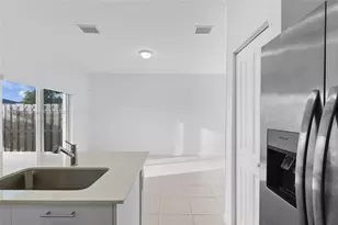 12428 NW 23rd Ct, Miami, FL 33167 - Photo 17