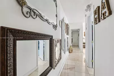 4011 N Meridian Ave #21, Miami Beach, FL 33140 - Photo 15