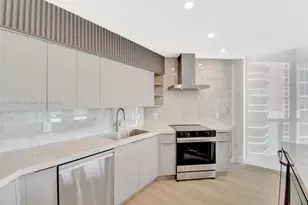 3370 Hidden Bay Dr, Aventura, FL 33180 - Photo 13