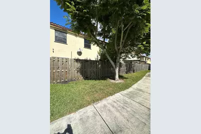 3354 SE 2nd Ct, Homestead, FL 33033 - Photo 35