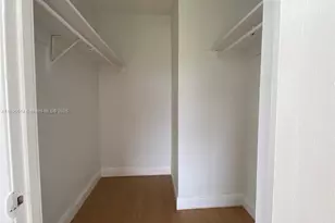 494 NW 165th St Rd, Miami, FL 33169 - Photo 17