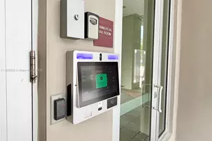 7875 NW 107th Ave, Doral, FL 33178 - Photo 5