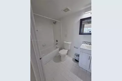 2600 Collins Ave #509, Miami Beach, FL 33140 - Photo 5