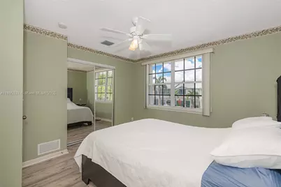 4914 SW 31st Ter #8, Dania Beach, FL 33312 - Photo 17