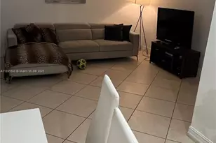 1801 S Treasure Dr, North Bay Village, FL 33141 - Photo 23