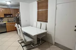 1801 S Treasure Dr, North Bay Village, FL 33141 - Photo 21