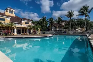 2321 NW 33rd St, Oakland Park, FL 33309 - Photo 7