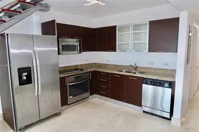 41 SE 5th St #1611, Miami, FL 33131 - Photo 3