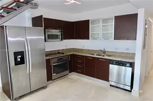 41 SE 5th St, Miami, FL 33131 - Photo 3