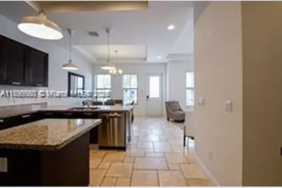 8375 NW 51st Ter #1, Doral, FL 33166 - Photo 7