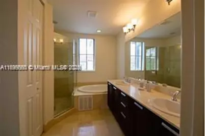 8375 NW 51st Ter #1, Doral, FL 33166 - Photo 19