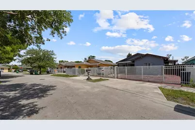 3109 NW 64 St #0, Miami, FL 33147 - Photo 5